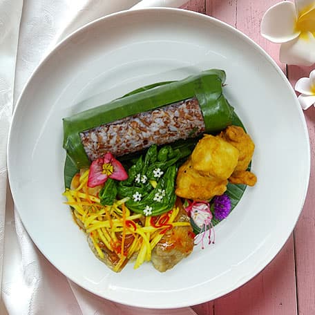Baked Snapper with Mango Sauce